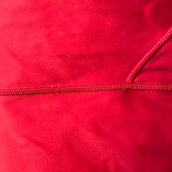 Red Lululemon leggings - Picture 10 of 10
